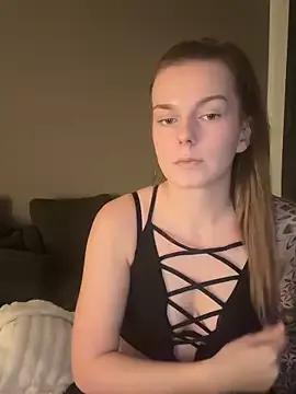 LisaFreierxx from StripChat