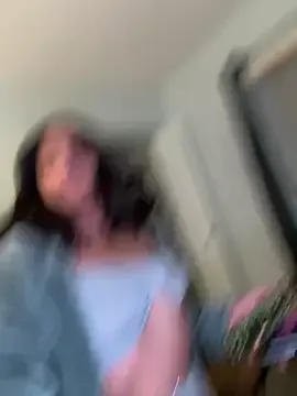 Liyah_19 — Freechat on StripChat