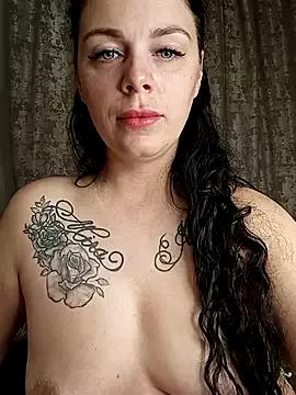 Lola_Hale from StripChat