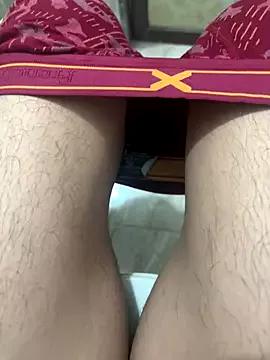 lovebug_69 from StripChat