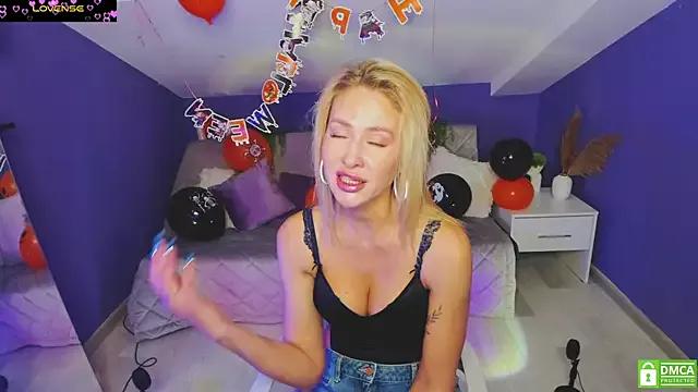 MadamMilly_ from StripChat