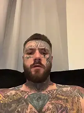 magicmichaell from StripChat