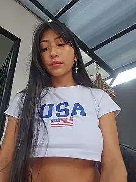 Mavi_roouse_ from StripChat