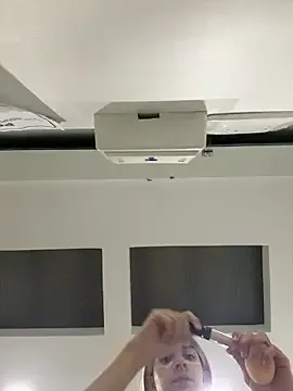 MaxiRogers — Spank my ass  + twerk 