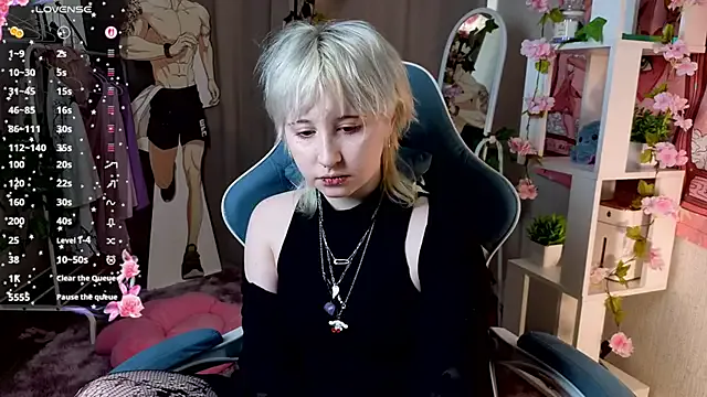 May_leaf — take off your shorts