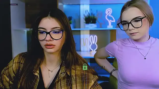 mia_bamby1 from StripChat