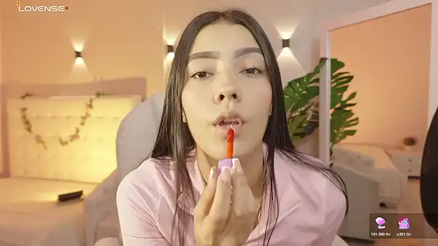 miagomezweb1 — Handjob + blowjob 