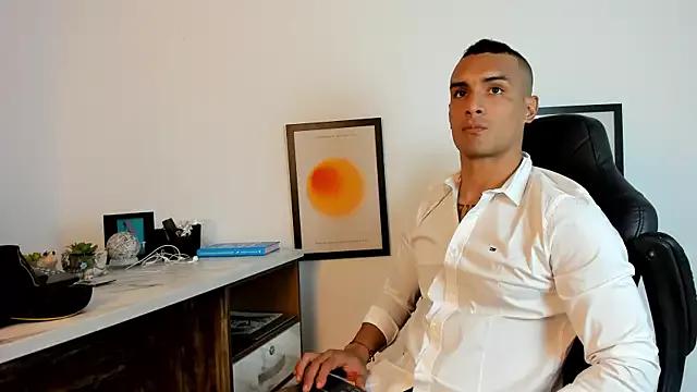 Try Michael_Blaze, he wants to masturbate for you Michael_Blaze from StripChat