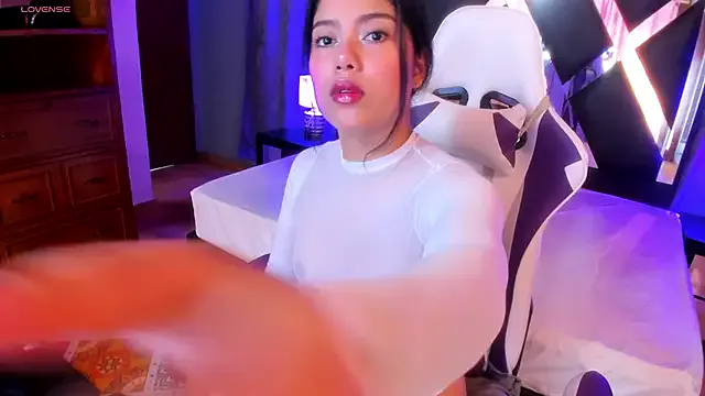 michell_sweetiee — All naked