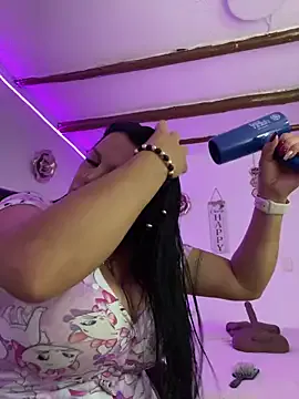 Milff_parkerrr — SHOW ASS + OIL  