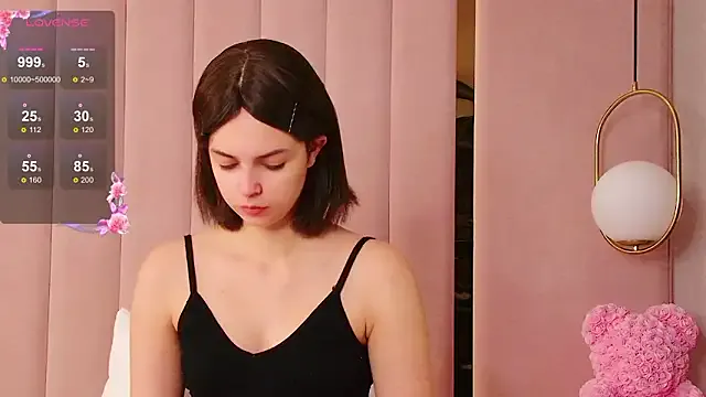 Miranda_Kerry — suck  finger like your dick