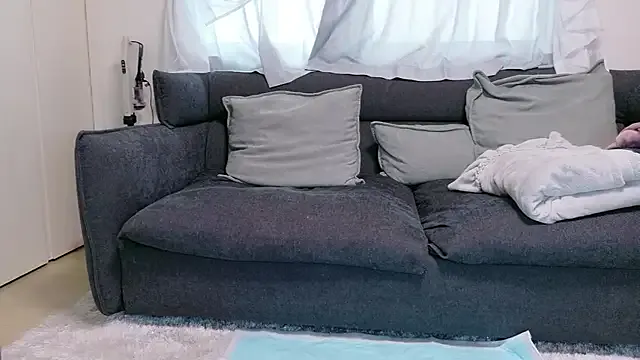 MoeRin from StripChat