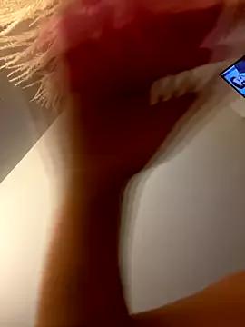 Nathcurly_ from StripChat