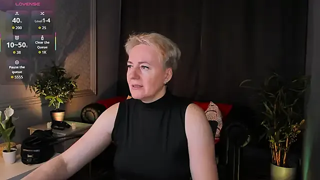 Nika_Smit — show your beautiful breasts