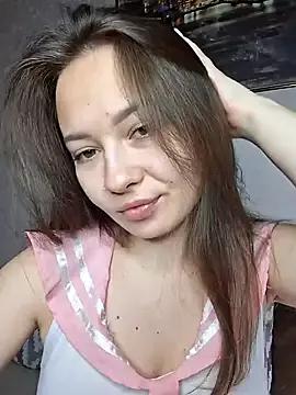 Olivia_OliV from StripChat