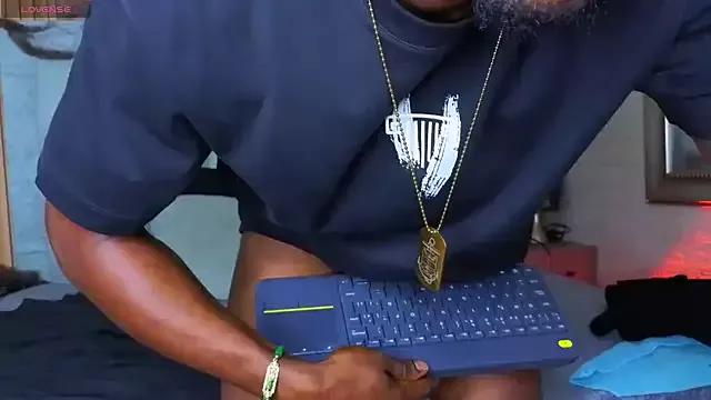 pipedark_ from StripChat