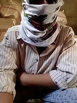 Raperin2545 from StripChat