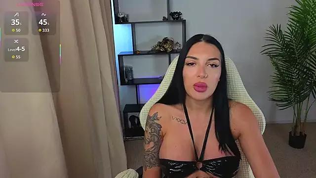 Raven_Ink from StripChat