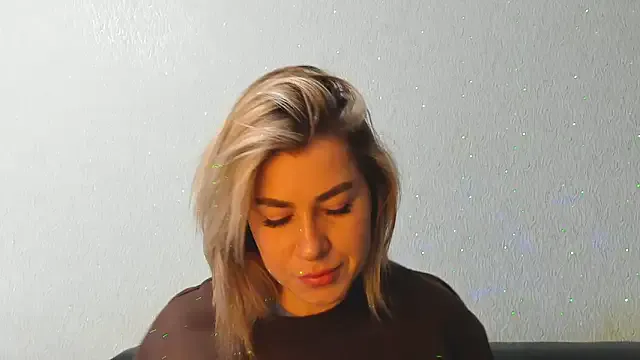 Roxi_Joy — make me happy