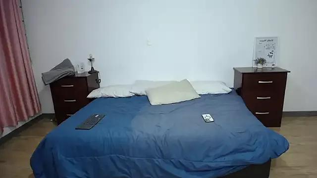 Sarabubbie from StripChat