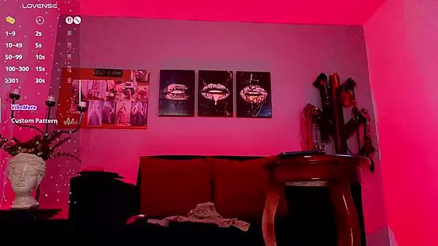 selena_rogue from StripChat