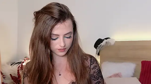 Sienna_Voss — plump and juicy ass