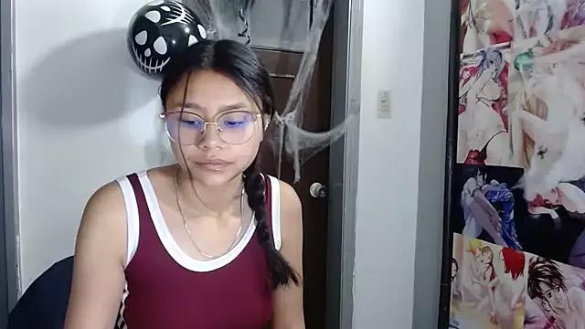 Try 23 years old SofieLove_01 from StripChat SofieLove_01 from StripChat