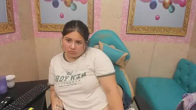 SoftLilyy from StripChat