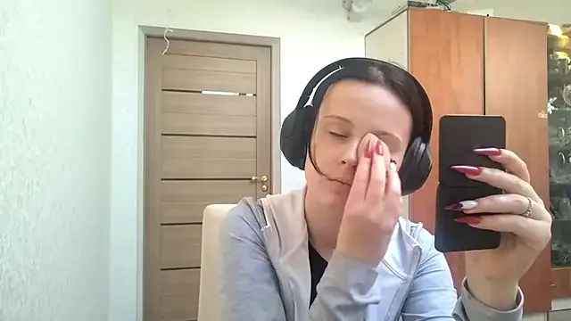 Solareclipsis — I take off my T-shirt for 2 minutes