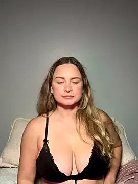 Watch StripChat's Sophie_Raegan Sophie_Raegan from StripChat