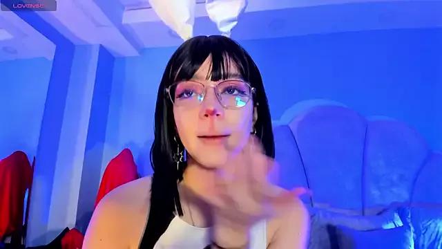 Masturbate to Sweeet_peach, she wants to masturbate for you sweeet_peach from StripChat