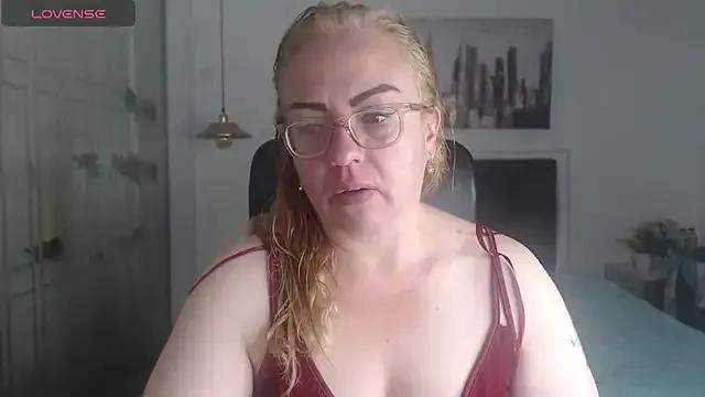 Join Tania_Goddess_, she wants to masturbate for you Tania_Goddess_ from StripChat