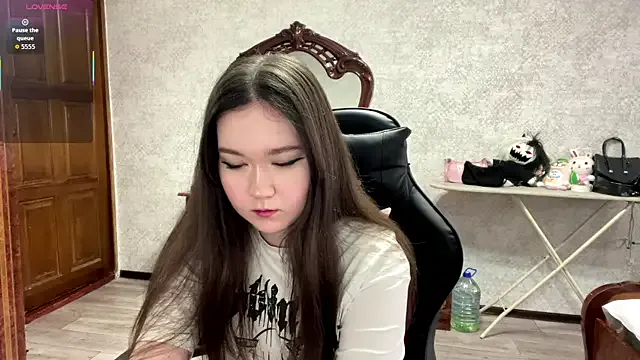 TecnaSanzz — Gentle touches all over the body