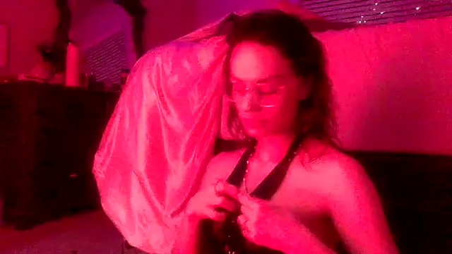 Texxaspearl — green bra ...bye green bra