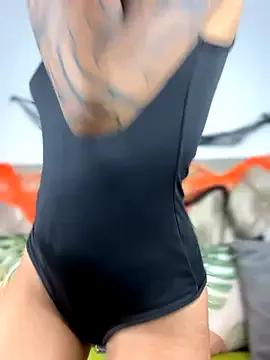 Naked TweetiePieXXX from StripChat TweetiePieXXX from StripChat