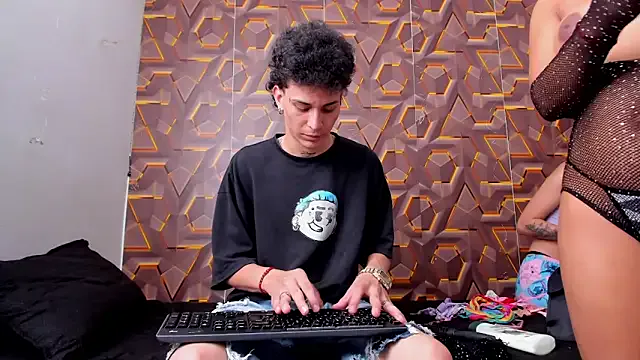 Vexoryn — Dick rate send ur photo pm