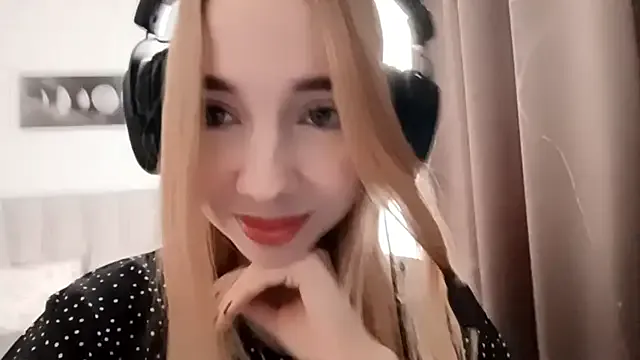 WackyNome — show my tongue