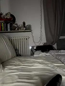 Sexy Wet-Pussycat wants you to fuck their body now Wet-Pussycat from StripChat