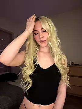 Dirty XDinnax wants you to fuck her body now xDinnax from StripChat