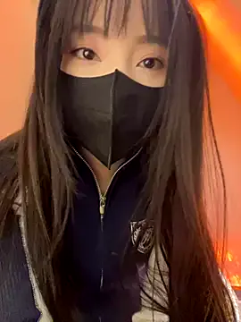 xiao-Lin on StripChat