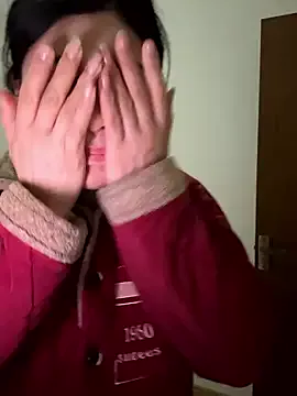 xiiuuff18 — Freechat on StripChat