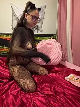 Slutty xxx_PocahontaSS from StripChat xxx_PocahontaSS from StripChat