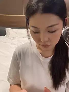 Discover StripChat's Zhenzhen666 zhenzhen666 from StripChat